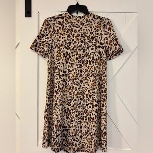 Entro short-sleeve leopard-print mini swing dress NWT Size Small